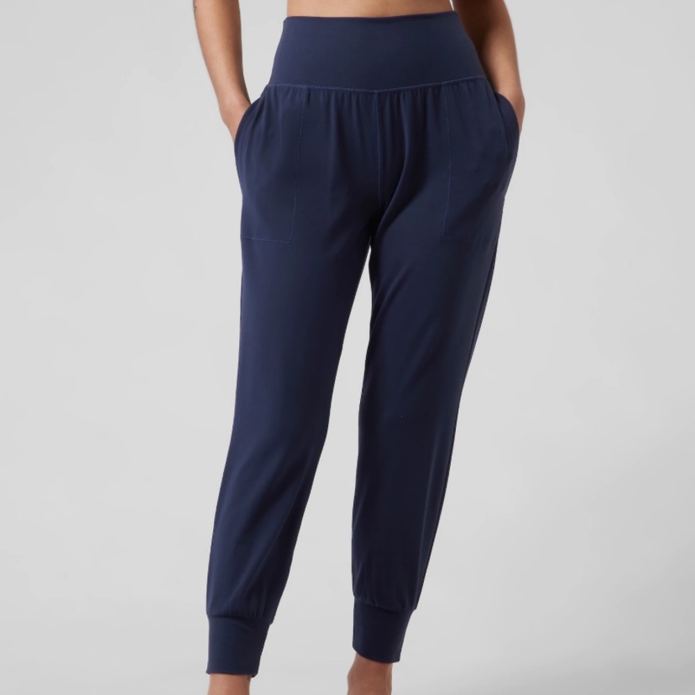 Athleta Salutation Jogger